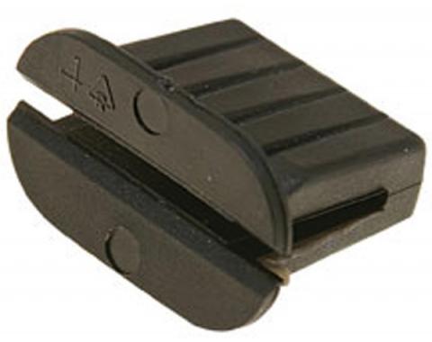El Camino Hood Side To Hood Hinge Clip, 1978-1987