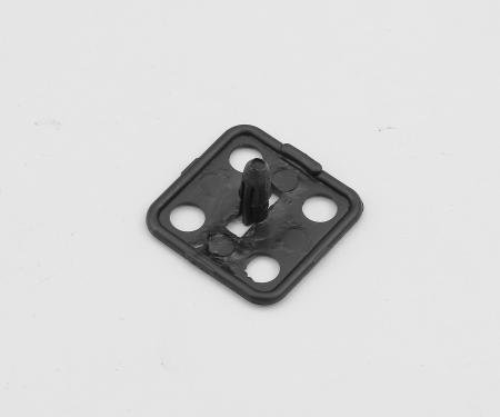 Detroit Muscle Technologies 1969-1973 GMC / Chevrolet / Pontiac / Chrysler / Dodge / Plymouth GM PLASTIC 1-1/2" sq Hood Insulation Pad Clip Retainer also C Body Splash Shield Clip GM389809